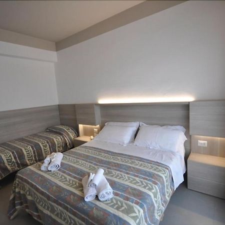 Hotel Alhambra Rimini Zewnętrze zdjęcie