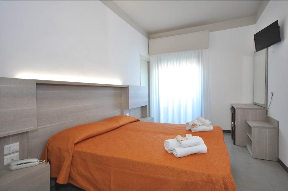 Hotel Alhambra Rimini Zewnętrze zdjęcie