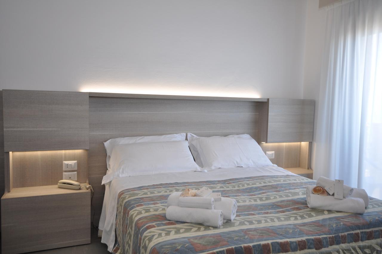 Hotel Alhambra Rimini Zewnętrze zdjęcie